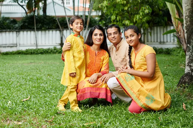 Parenting in the Digital Age: Balancing Screen Time and Real Life