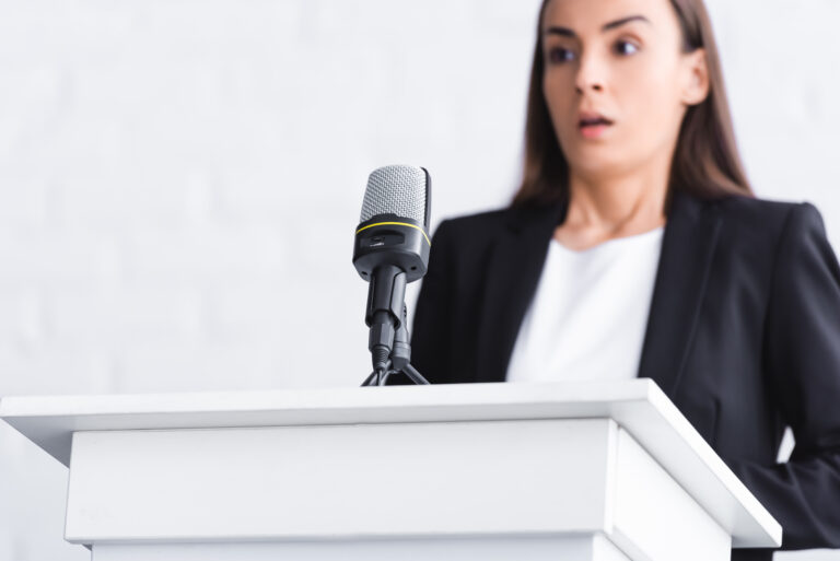 How to Overcome Fear of Public Speaking